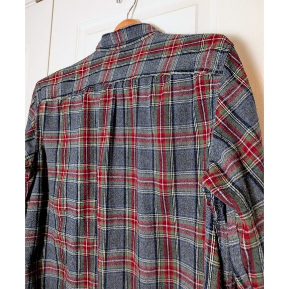 L.L. Bean Men's Plaid Casual Button Down Shirt - Red and Blue - Picture 10 of 11
